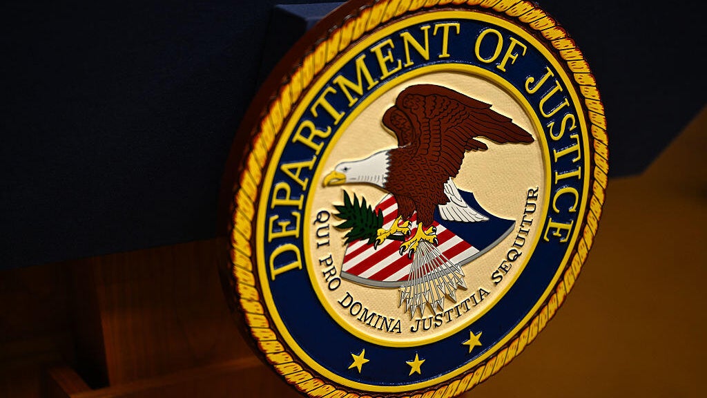 Man eyed Minnesota's Mall of America for attack, pledging allegiance to ISIS, federal prosecutors say — WCCO / CBS Minnesota, Dickinson Community news